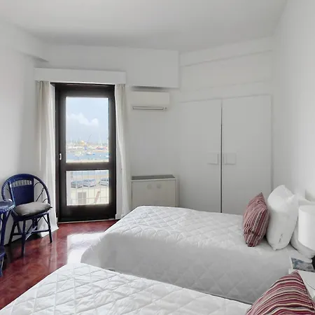 Fabulous Sea View Apartment